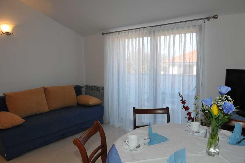 Apartments Mina Poreč Eksteriør bilde