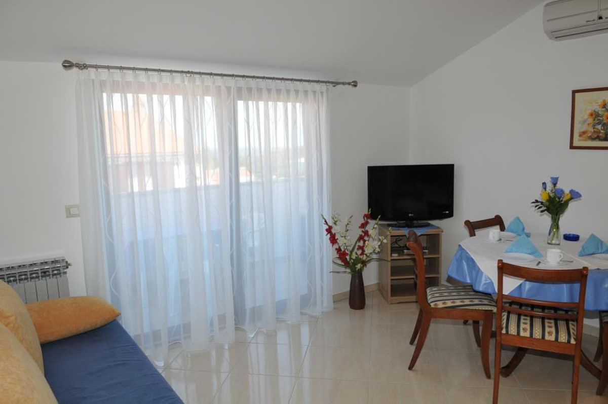 Apartments Mina Poreč Eksteriør bilde